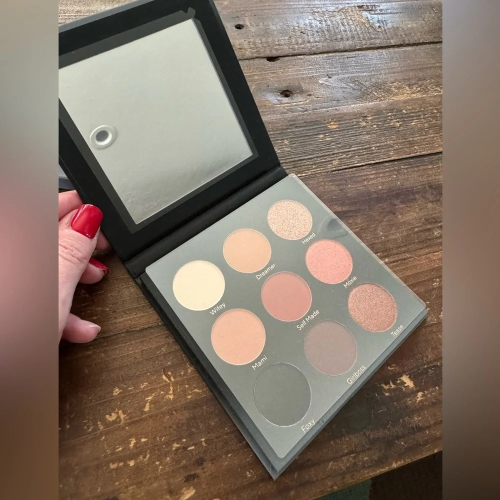 NEW! NIB Shades By Shan MBY Makeup Studio The Neutral Edition 9 Shades ⭐️